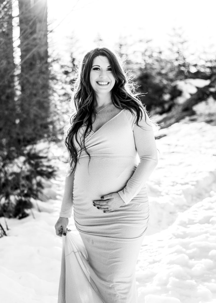 snow maternity shoot